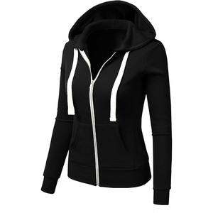 เสื้อฮู้ดผู้ชายสีดำคลาสสิก ปี 2025/2026 ผ้าฝ้ายฟลีซ 100% สำหรับฤดูหนาว ย้อมสีเรียบ ระบายอากาศ แห้งเร็ว มีกระเป๋า ทรงปกติ สวมใส่สบาย - Product Image 3