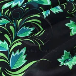 Trajes Deportivos de Invierno Transpirables Sublimados para Hombre Hechos en Pakistán, Impresión Personalizada, Alta Calidad, Ligeros - Product Image 6