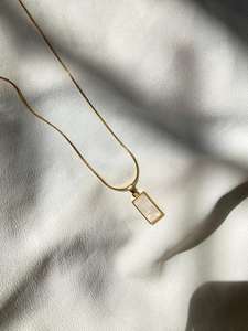 Collier de bijoux en perles de Bohême personnalisé pour femmes perles de verre colorées crème perle et cristal offres en gros - Product Image 4