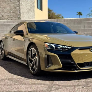 (W&T) PROMOCIÓN Venta de Auto Usado 2024 Audi RS e-tron GT Sedán 4 Puertas con Tracción en las Cuatro Ruedas (Eléctrico 2A) Verde Metálico - Product Image 1