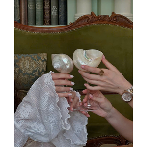 Tasse de coquillage de qualité supérieure en gros, verrerie faite à la main pour bar, verre à Martini écologique. - Product Image 4