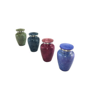 Usine en gros personnaliser Pet et adulte Mini urnes souvenir urnes de crémation humaine en métal utiliser pour les cendres d'animaux - Product Image 2