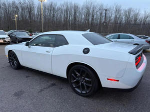 SUPER CLEAN Voitures d'occasion propres <span class=keywords><strong>2022</strong></span> Dodge Challenger GT Coupé 2D Prêtes à être expédiées dans le monde entier - Product Image 3
