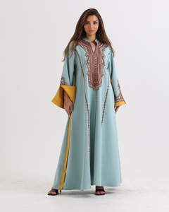 Vente en gros Abaya en satin de luxe personnalisée pour femmes petite vêtements islamiques manches à volants Dubaï inspiré de la mode modeste en soie turque - Product Image 1