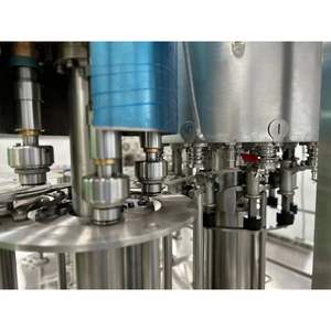 Máquinas de llenado de bolsas de Metal y vidrio de plástico PET de 40 BPM Capacidad de 2000bph para bebidas Cerveza Jugo Leche-1 año de garantía 200ml-500ml - Product Image 2