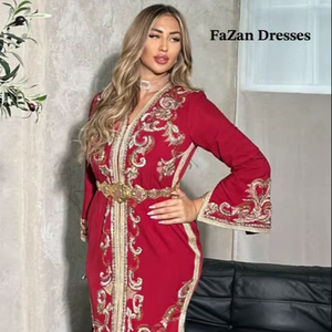 Caftán de Lujo Bordado a Mano con Cuentas, Color Marrón, Ropa Tradicional Musulmana y Accesorio - Product Image 5