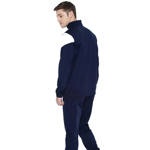 ชุดวอร์มผู้ชายแบบกลับด้านได้ ระบายอากาศได้ดี เป็นมิตรกับสิ่งแวดล้อม คุณภาพสูง ทนทาน ป้ายสั่งทำพิเศษ สวมใส่สบาย ป้องกันแบคทีเรีย - Product Image 3