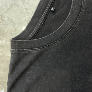 Survêtement d'été décontracté deux pièces personnalisé pour hommes Ensemble de short de survêtement respirant brodé en coton et respirant - Product Image 2