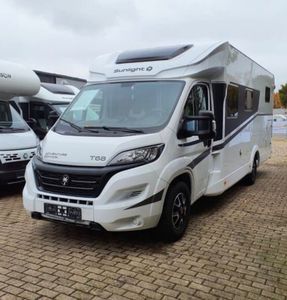 Luxury Motorhome 4WD <b>Mini</b> RV Camper Van Luxury Off-Road Motorhome Caravan with Toilet for Home Camping - Product Image 1