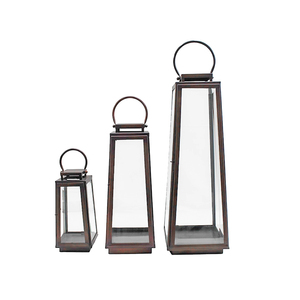 Farol Mediano de Acero Inoxidable con Vidrio Biselado de 5 MM en Acabado Bronce para Decoración de Bodas y Decoración del Hogar y Jardín - Product Image 4