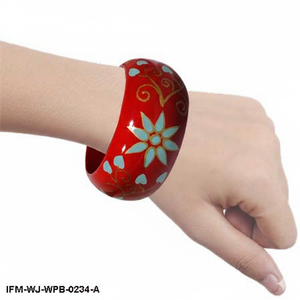 Brazalete de madera con flores rojas, pintado a mano, joyería artesanal de madera, estilo bohemio, grueso, regalo para ella - Product Image 4