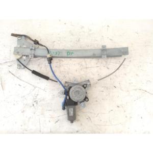 Moteur électrique de vitre arrière droite CHEVROLET Lacetti 1ère série 94566243 (02>09) - Product Image 1
