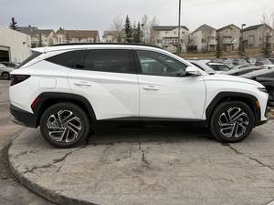 HYUNDAI TUCSON PLUG-IN HYBRID ULTIMATE AWD 2025 D'OCCASION (LHD/RHD) - Product Image 2