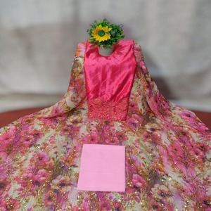 Colección de Vestidos de Novia Formales de Alta Calidad en Seda Chifón Jacquard Fransawi Dirac con Lentejuelas y Patrón Floral para Eventos Especiales - Product Image 1