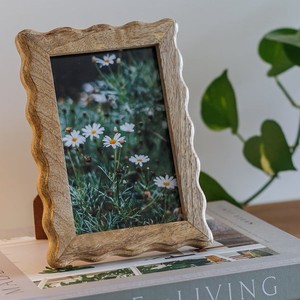 กรอบรูปไม้สี่เหลี่ยมผืนผ้า งานฝีมือ ทำด้วยมือ เป็นมิตรกับสิ่งแวดล้อม ทันสมัย สวยงาม ทนทาน ผลิตโดยช่างฝีมือ - Product Image 1