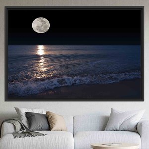 Toile imprimée « Mer au clair de lune » : élégante décoration de paysage nocturne, toile encadrée noire - Product Image 1