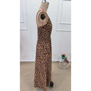 Robe longue Supreme à imprimé léopard pour femmes, col enveloppant à bretelles, taille élastique, 32395 - Product Image 5