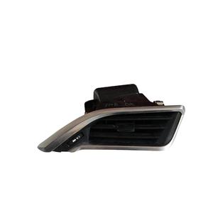 PEUGEOT 2008 1ère Série (13>) Grille d'aération du tableau de bord côté droit 9673131677 YHX - Product Image 1