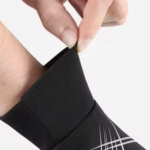 Mejor Precio al por mayor All Weather Full Finger Guantes de ciclismo Ropa deportiva Transpirable Guantes de dedo completo - Product Image 6