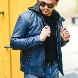 Blouson de moto à capuche style course en cuir pour hommes - Product Image 4