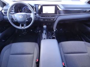 CAMRY LE FED SEDÁN 2025 USADO RECIENTEMENTE, TRANSMISIÓN CONTINUA VARIABLE, TRACCIÓN EN LAS CUATRO RUEDAS, HÍBRIDO I4 - Product Image 3