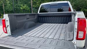 Camioneta Chevrolet Silverado 1500 2017, Tracción en las Cuatro Ruedas, Motor V8 Ecotec3 de 5.3L, Transmisión Automática, Doble Cabina - Product Image 6