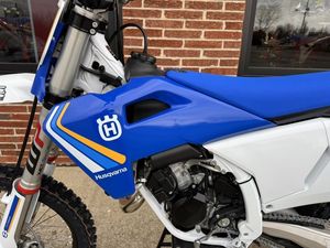 Oferta de Subasta: Motocicletas Nuevas TC 150 Heritages 2025 para Motocross con Potencia de 1001-2000W y Velocidad Máxima >80km/h, con Depósito - Product Image 4