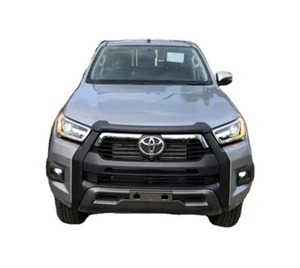 Pickup diesel Toyota Hilux usato 4x4 doppia cabina disponibile