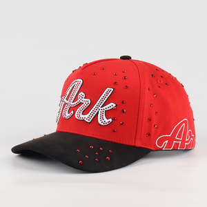 Casquette de baseball personnalisée de qualité supérieure à 5 panneaux, visière semi-courbée, 100% coton sergé, broderie 3D avec strass, chapeau de mode en gros - Product Image 4