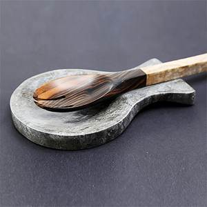 Repose-cuillère créatif pour la maison, en acier inoxydable, 7,9 L x 5,4, couleur personnalisée, fait main, écologique, compatible lave-vaisselle - Product Image 5