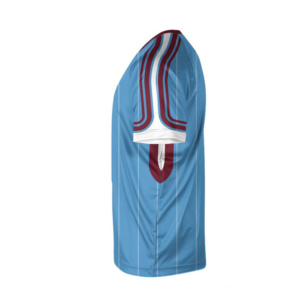 Uniforme de football unisexe, nouveau design, respirant, léger, séchage rapide, sur mesure, manches courtes, shorts en sublimation, vente en gros pour hommes - Product Image 3