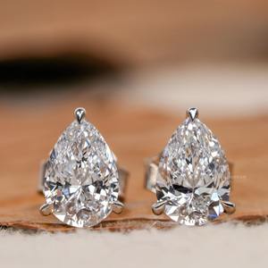 Boucles d'oreilles solitaires en or blanc 2,00 CT avec diamant Moissanite taille poire, serties à griffes, pour fiançailles, fête, mariage, anniversaire, cadeau - Product Image 1