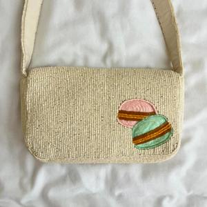 Monedero con Cuentas Rosa de Moda para Mujer, Estilo Preppy, con el Diseño de HUNKY DORY de la Serie Real Housewives (RHOBH), Regalo para Mujeres - Product Image 3