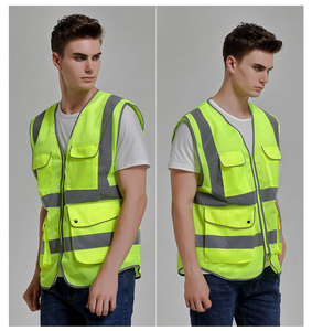 Chaleco de malla reflectante de alta visibilidad para uniformes de conductor nocturno, ropa de trabajo de seguridad de construcción de Ciclismo de tráfico hecha en India - Product Image 5