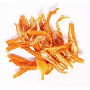 Écorces de mandarine séchées pour la fabrication traditionnelle de Chen Pi, matière première naturelle à base de plantes du Vietnam, produits à base de plantes vietnamiens pour les tisanes - Product Image 1
