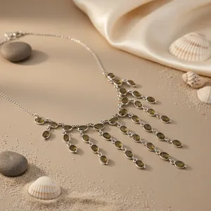 Collier vintage en pierre précieuse vert olive avec plaqué or 14K et 18K, pierre principale en diamant, bijoux de déclaration pour femmes - Product Image 2