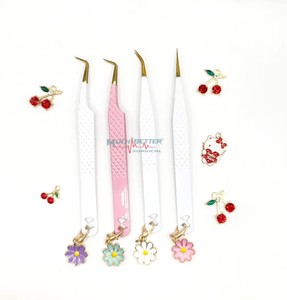 Pinzas para Pestañas de Acero Inoxidable con Logotipo Personalizado, Separación y Aislamiento, Dijes de Flores, Recubrimiento de Pintura Rosa, Punta Plateada - Product Image 4