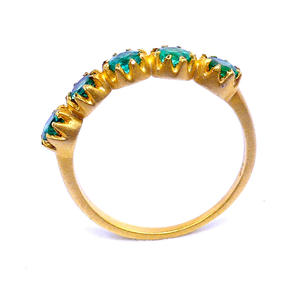 Fait à la main 14K or émeraude pierres précieuses Celeb Style classique élégant à la mode mariage femmes porter bague de bande - Product Image 4