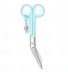 Ciseaux chirurgicaux roses pour infirmières, certifiés CE, personnalisés par Al Mida - Product Image 4