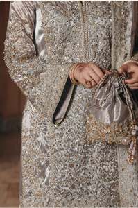 Lehenga Choli Anarkali pakistanais de luxe, lourdement brodé, pour femmes, tenue de fête de mariage, style nuptial - Product Image 3