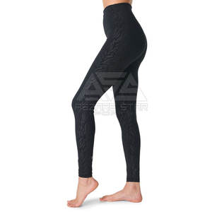 Mallas de entrenamiento sin costuras con logotipo personalizado 2025 para mujer, la mejor venta, mallas de yoga para mujer con ropa activa - Product Image 2