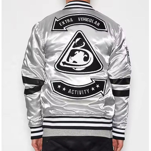 Blouson de baseball bombardier en satin de haute qualité pour hommes Design unique Facile à laver Meilleur prix Veste d'hiver personnalisée - Product Image 2