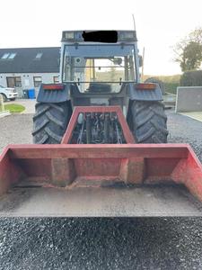 Massey Ferguson MF 385 2WD & MF 390 4X4 Tractores agrícolas usados en buenas condiciones 80HP para motor Gear Core Wheel Tractor Venta - Product Image 4