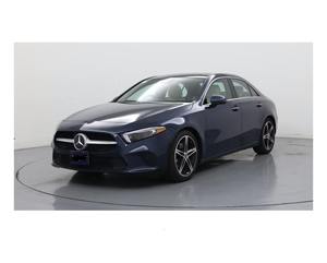 Mercedes-Benz A 220 4MATIC 2019, Seminuevo en Excelentes Condiciones - Product Image 1