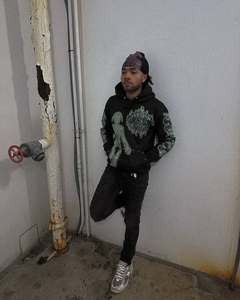 Fabricant sur mesure Streetwear Ensemble de pantalons de survêtement à strass Survêtement pour homme délavé à l'acide Survêtement surdimensionné pour hommes délavés au soleil - Product Image 2