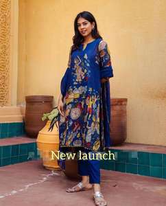 Vêtements ethniques indiens et pakistanais en coton de la meilleure qualité pour l'été, Kurta en soie à imprimé floral Kalamkari, Salwar long et élégant - Product Image 3