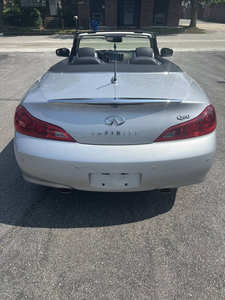 Voiture d'occasion de qualité abordable, Infiniti Q60 Cabriolet 2015, conduite à gauche - Product Image 4