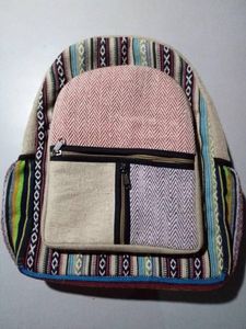 Bolsos de mochila hechos a mano de cáñamo de moda para hombres hechos en Nepal - Product Image 5