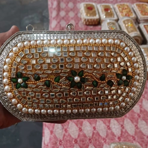 Bolso de Mano de Lujo con Mosaico Kundan para Mujer, para Bodas y Fiestas, con Pedrería, Diseño Personalizado, Color y Diseño a Medida, Alta Calidad - Product Image 6