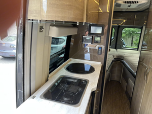 Oferta Especial Autocaravana Usada Bens Sprinter Clase B, Construcción Industrial, Cocina Totalmente Equipada y Espacio de Dormir Confortable - Product Image 6